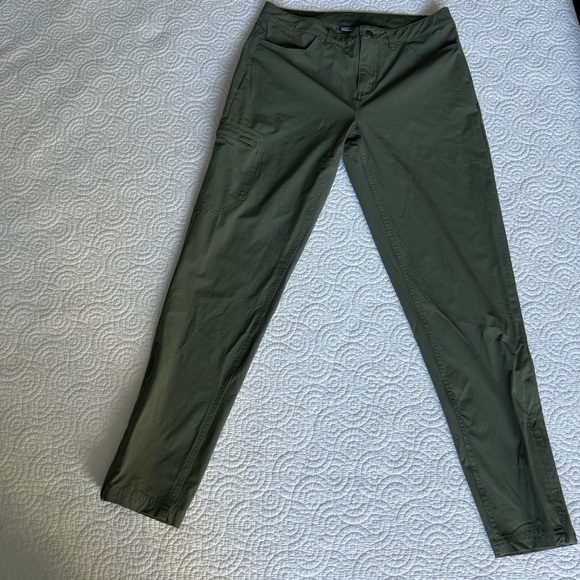 Patagonia Women's Green Straight Leg Pants size 8 - Picture 6 of 15